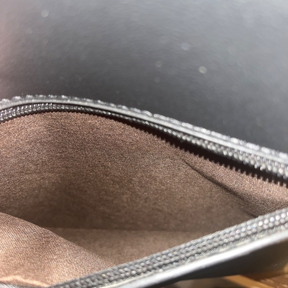 Black Textured Tote Bag - Picture 4 of 4